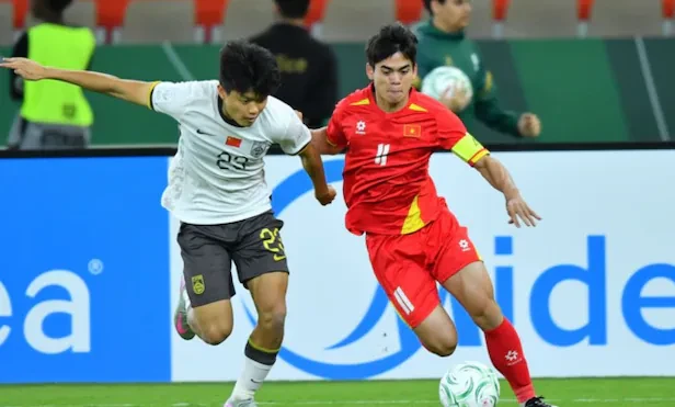 U23 Việt Nam vỡ trận ở hiệp hai.