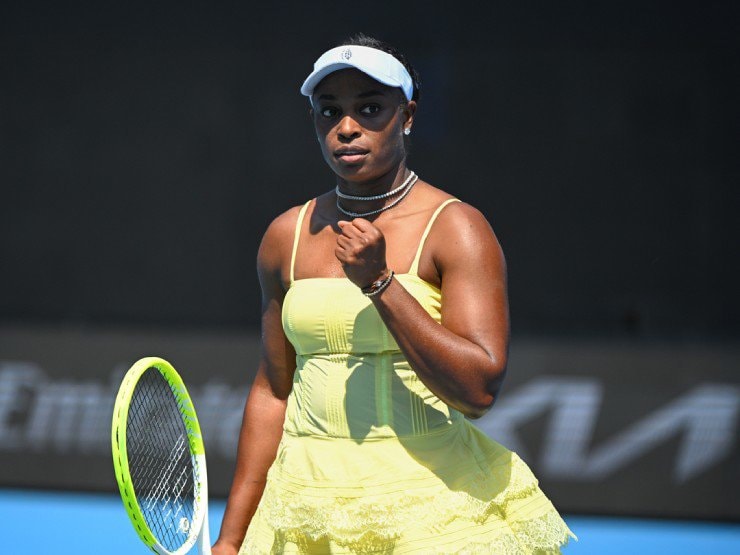 Sloane Stephens nỗ lực tìm lại cảm giác bóng sau chấn thương dài hạn tại Melbourne Park