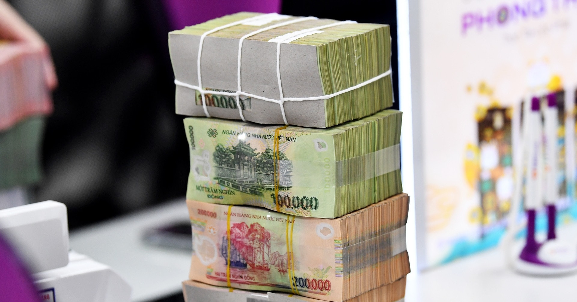 Lãi suất ngân hàng hôm nay tăng đồng loạt tại Saigonbank