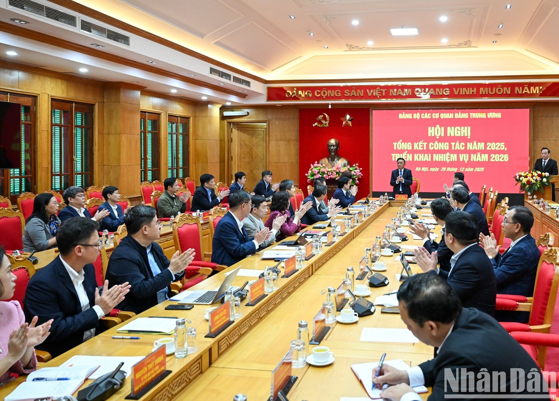 ndo-br-bnd-2110.jpg