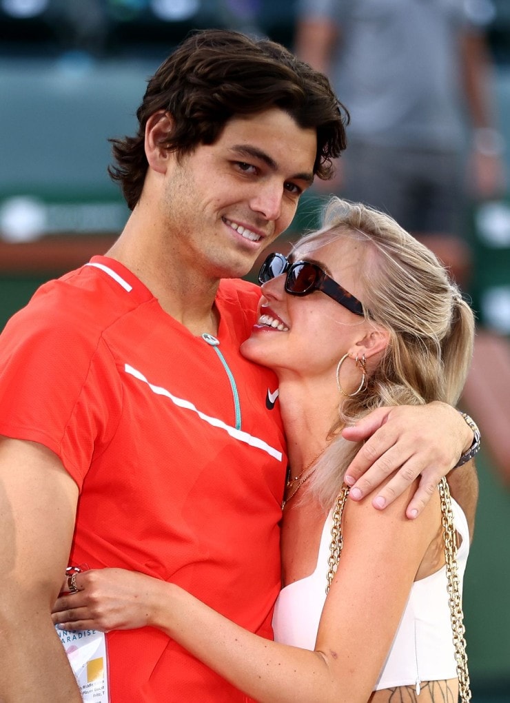 Cặp đôi Taylor Fritz và Morgan Riddle