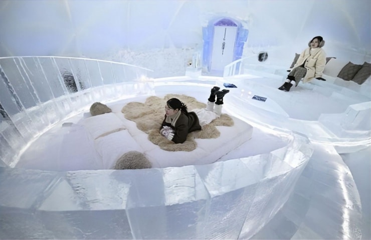 Một khách sạn độc đáo nằm trong cấu trúc băng liền khối tại Hokkaido, Nhật Bản