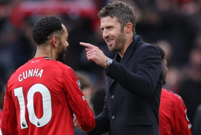 HLV Michael Carrick tin dùng Matheus Cunha cho trận đại chiến với Arsenal.
