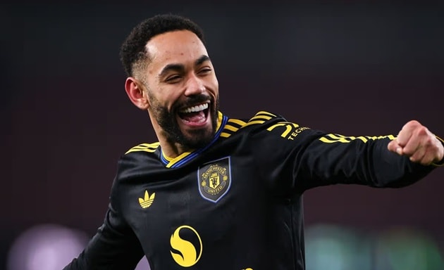 Matheus Cunha ăn mừng sau khi ghi bàn thắng quyết định vào lưới Arsenal.