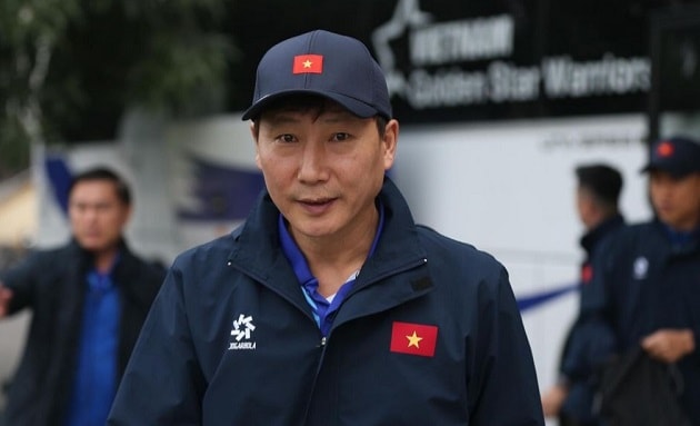 HLV Kim Sang-sik có kế hoạch trẻ hóa đội hình tuyển Việt Nam cho trận đấu gặp Malaysia