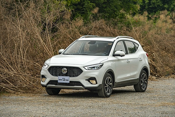 Giá xe MG ZS niêm yết và lăn bánh tháng 1/2026