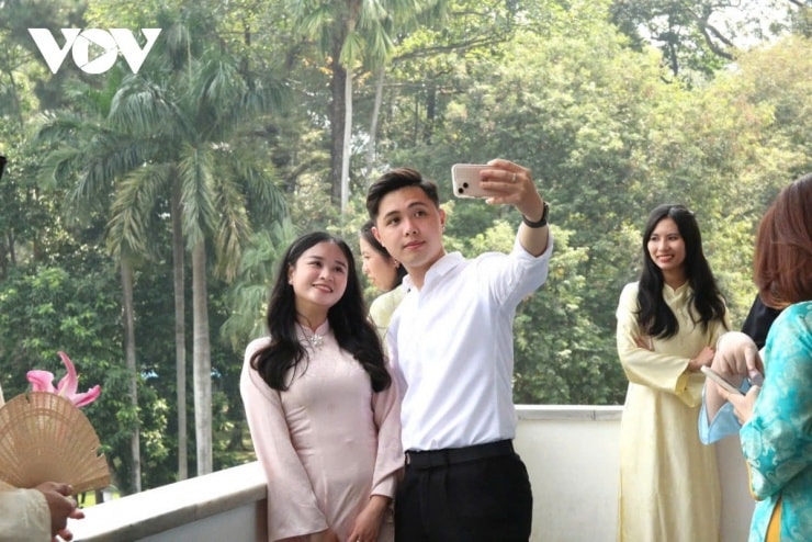 Dinh Độc Lập là không gian lý tưởng để kể câu chuyện lịch sử qua hình ảnh.