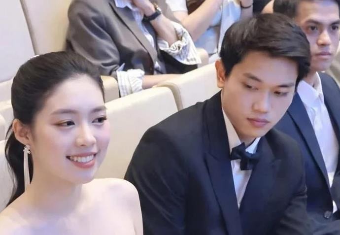 Đình Bắc và Á hậu Châu Anh tại sự kiện
