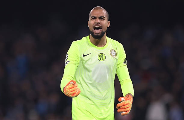 Được HLV Rosenior đặt niềm tin, Robert Sanchez đang thi đấu xuất thần cùng Chelsea.