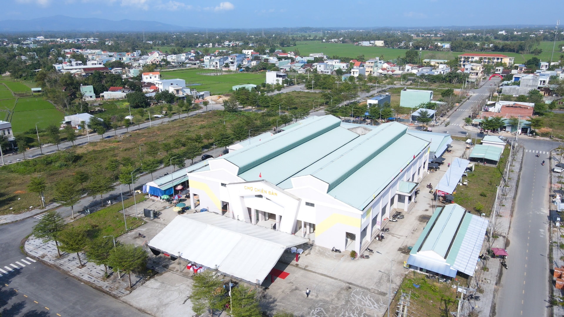 اخبار TH 30.1 افتتاح بازار چین دان.00_01_51_23.Still002