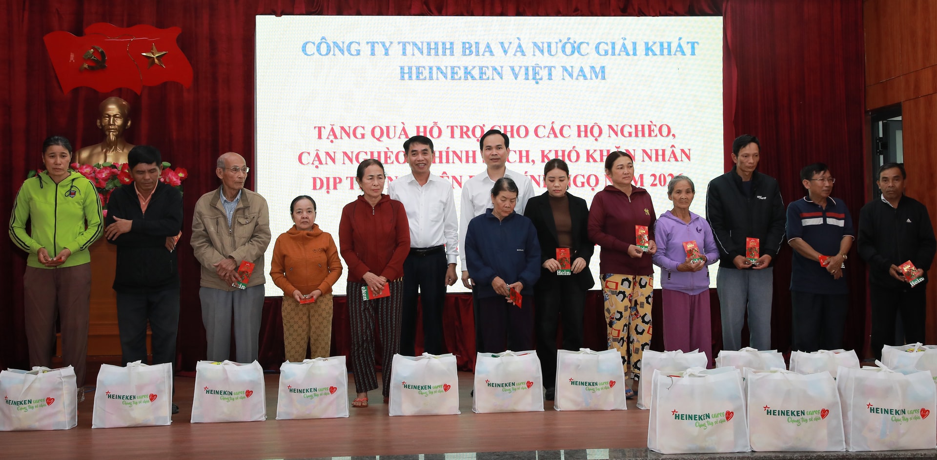TRAO HOA TIEN