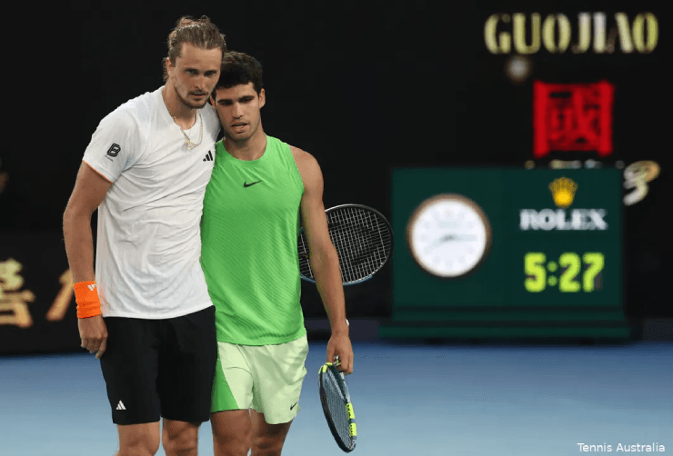 Alcaraz và Zverev trong trận bán kết kịch tính tại Australian Open
