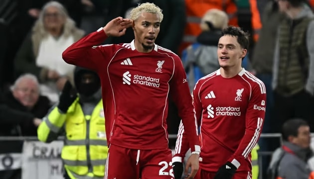Hugo Ekitike tỏa sáng rực rỡ trong chiến thắng của Liverpool.