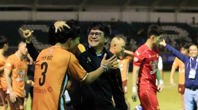 Lý Đức trong màu áo HAGL