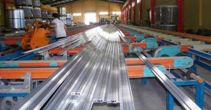 Giá thép hôm nay 12 Quay đầu giảm trên sàn giao dịch