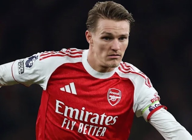 Martin Odegaard sa sút đáng kể ở Ngoại hạng Anh mùa này.
