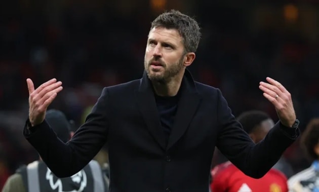Michael Carrick trong trận đấu của Manchester United