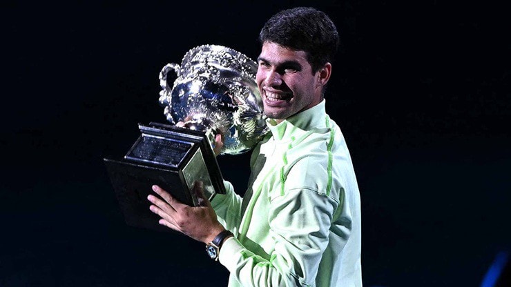 Carlos Alcaraz vô địch Australian Open hoàn tất Career Grand Slam