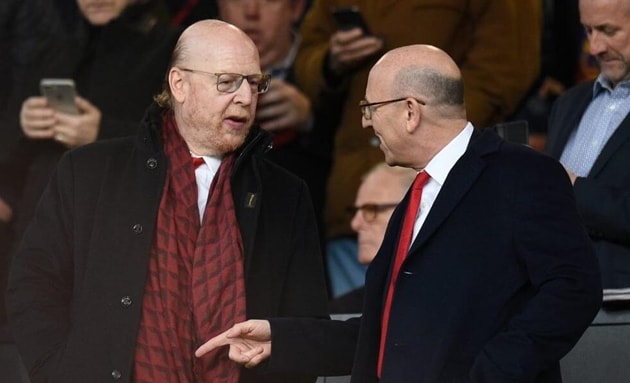 Áp lực tài chính đang đè nặng lên ban lãnh đạo Manchester United và nhà Glazer.