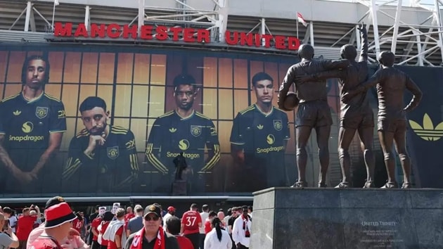 Manchester United đang dần đánh mất vị thế tài chính tại Ngoại hạng Anh.