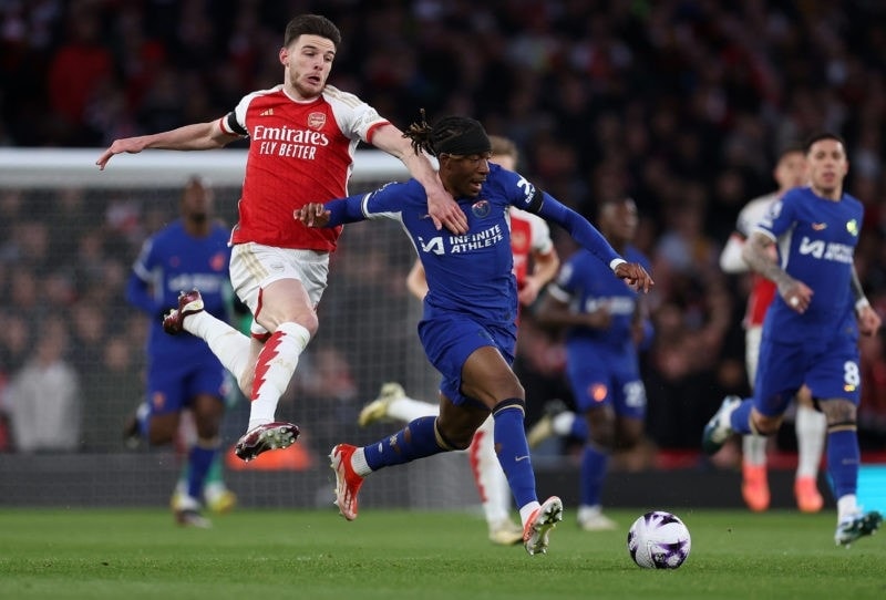 Lối chơi nhiệt huyết của Declan Rice đang bào mòn thể trạng của anh.