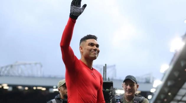 Man Utd đang ráo riết tìm kiếm nhân tố thay thế vai trò của Casemiro ở giữa sân.