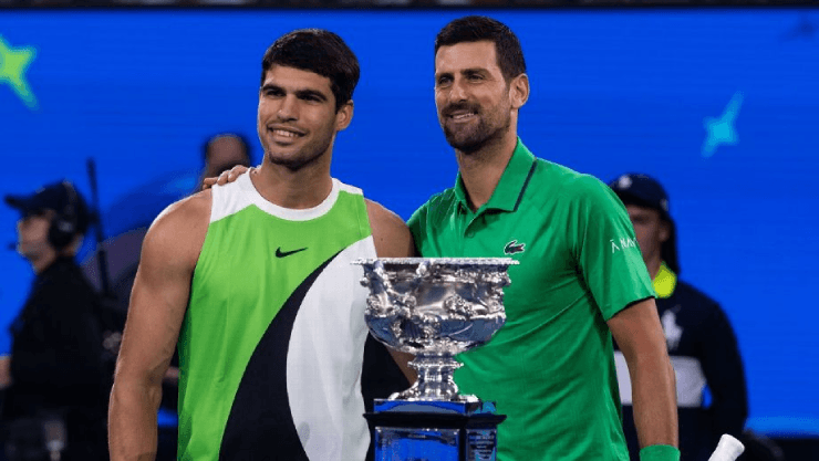 Alcaraz và Djokovic trong cuộc đối đầu tại Australian Open