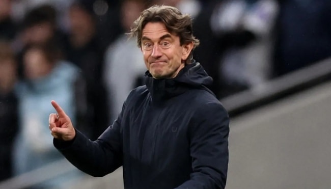 Thomas Frank lập kỷ lục buồn tại Tottenham