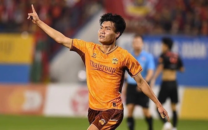 HAGL gieo sầu cho Ninh Bình.