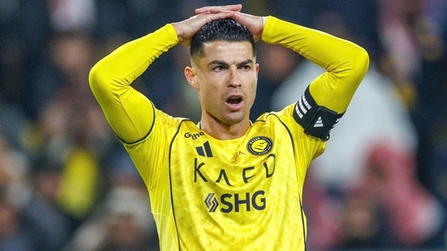 Cristiano Ronaldo trong màu áo Al Nassr