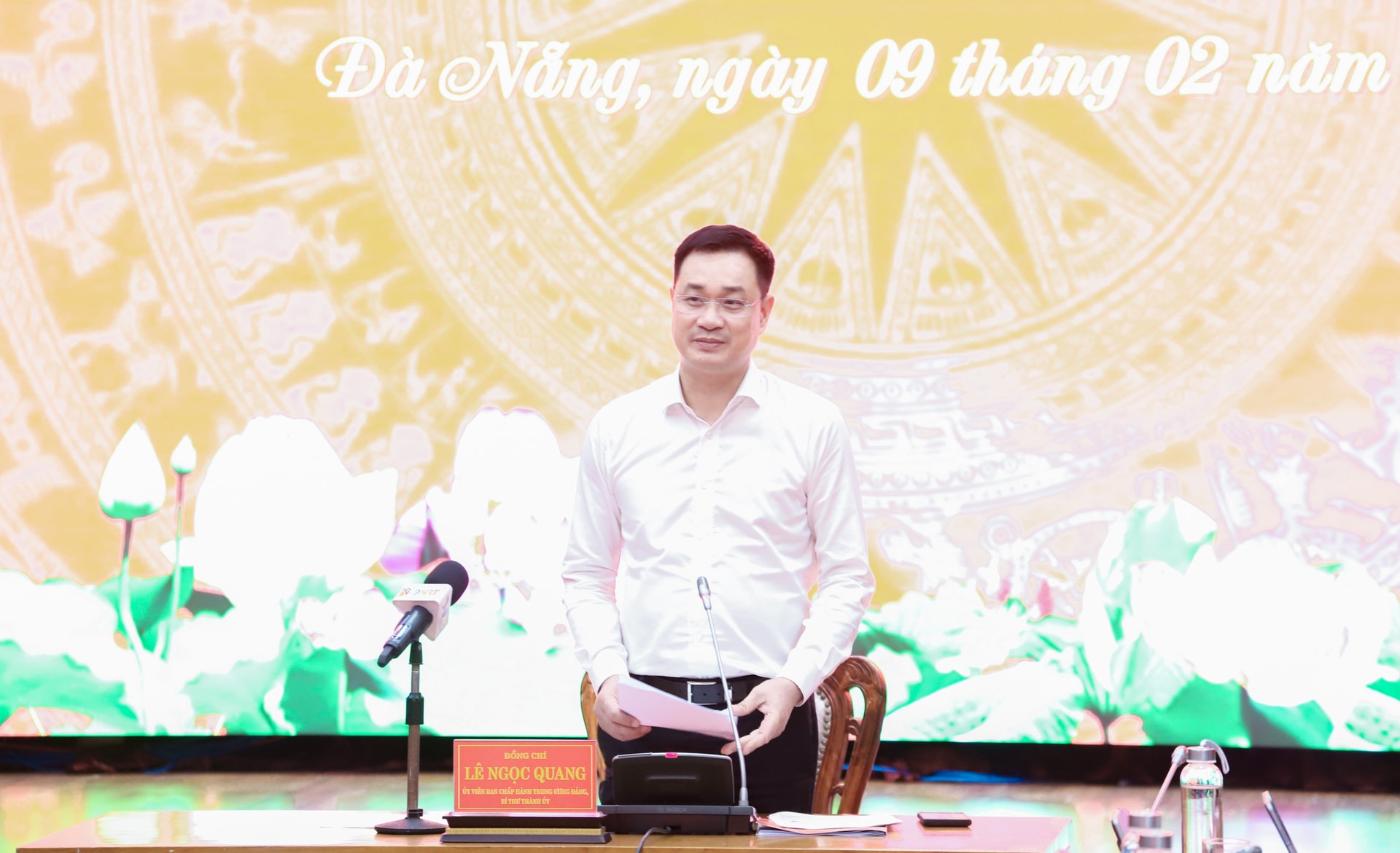1phu (1)