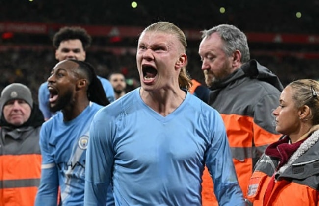 Erling Haaland tỏa sáng rực rỡ với 8.1 điểm, là ngôi sao sáng nhất trận đấu giữa Man City và Liverpool.