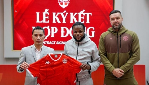 Tiền đạo Jourdain Ronaldo Fletcher chính thức gia nhập câu lạc bộ Hải Phòng
