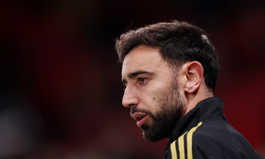 Bruno Fernandes là người thủ lĩnh lặng thầm sau ánh đèn sân cỏ tại Old Trafford.