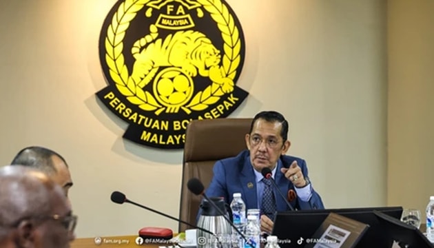 Tình hình khủng hoảng quản trị tại Liên đoàn bóng đá Malaysia gây ảnh hưởng đến đội tuyển quốc gia.