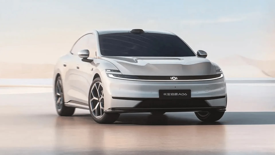 Changan Nevo A06 sử dụng pin ion natri của CATL