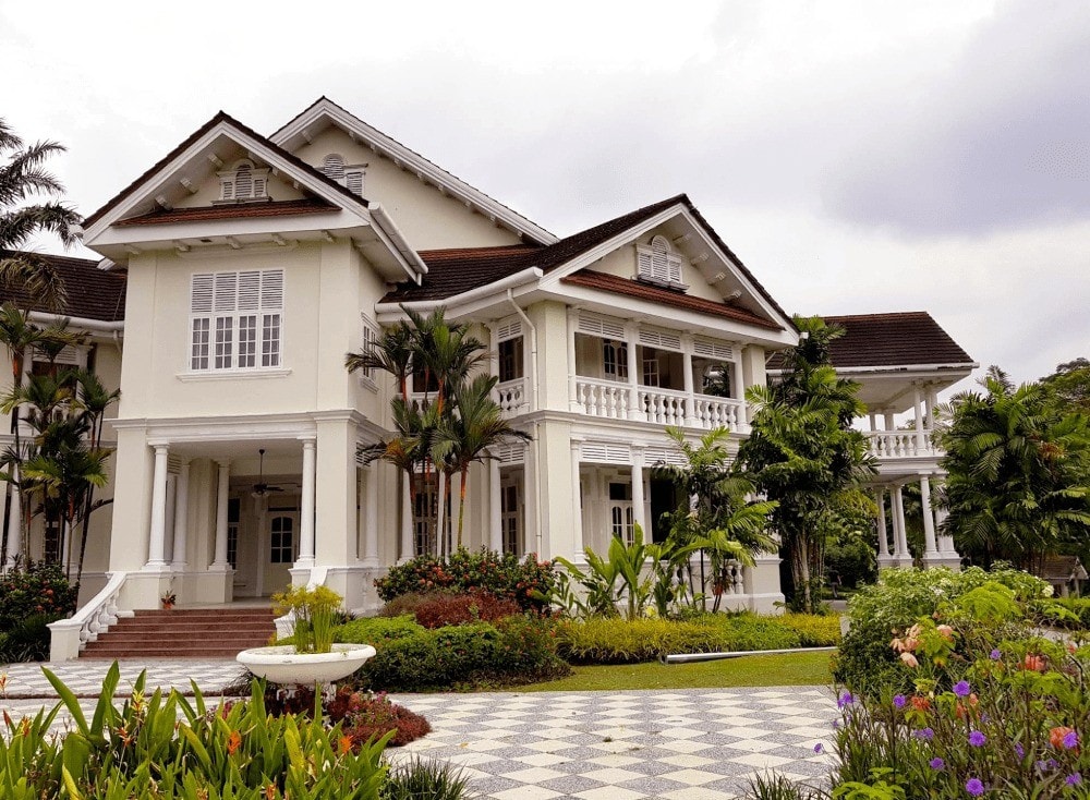 Vẻ đẹp hiện tại của Seri Negara