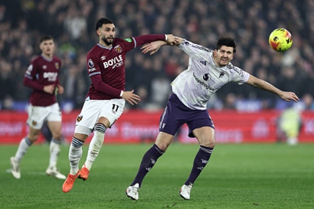 Trung vệ Harry Maguire gặp khó khăn về tốc độ