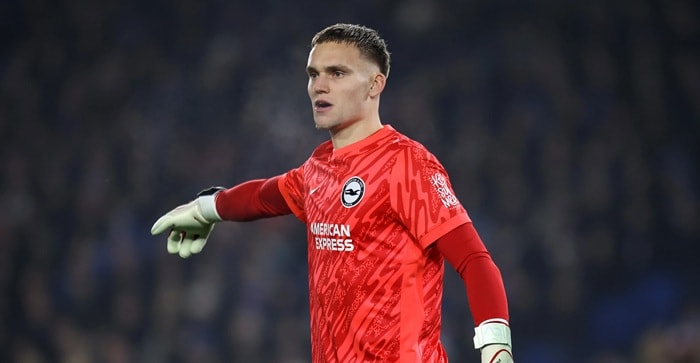 Thủ thành Bart Verbruggen đang nằm trong tầm ngắm của Bayern Munich để thay thế Neuer.