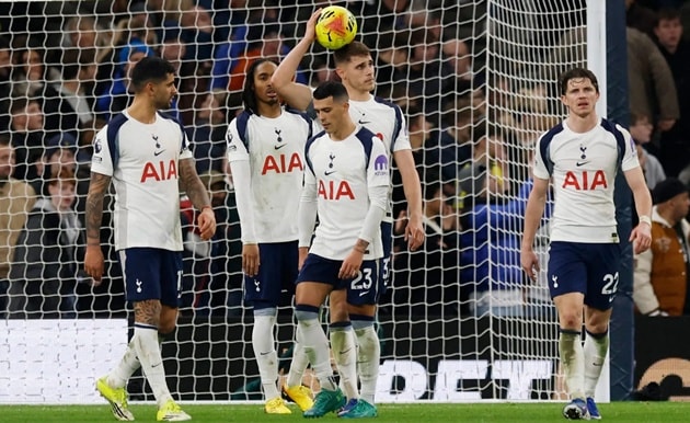 Tottenham đang trải qua mùa giải thảm họa tại Ngoại hạng Anh.