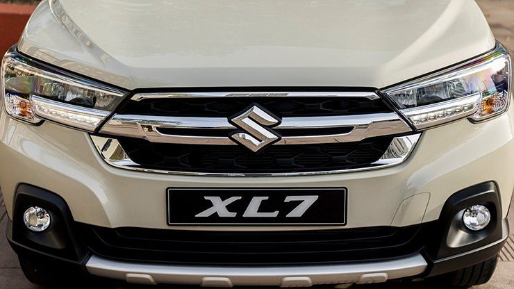Ngoại thất xe Suzuki XL7 Hybrid 2026 với thiết kế thể thao