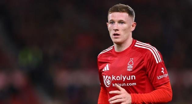 Tiền vệ Elliot Anderson của Nottingham Forest đang nằm trong tầm ngắm của Manchester United.