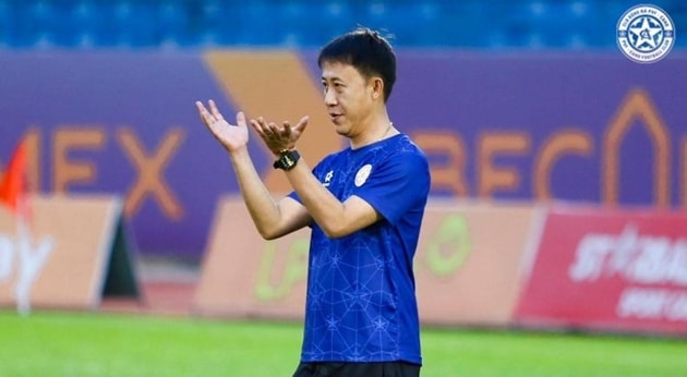 HLV Nguyễn Thành Công chia sẻ về việc chiêu mộ hậu vệ Phạm Lý Đức cho PVF-CAND.