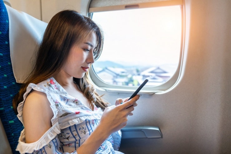 Trang phục kín đáo giúp bảo vệ hành khách tốt hơn trong các tình huống sơ tán khẩn cấp trên máy bay.
