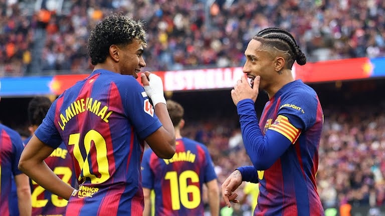 Barcelona giành chiến thắng thuyết phục trước Villarreal.