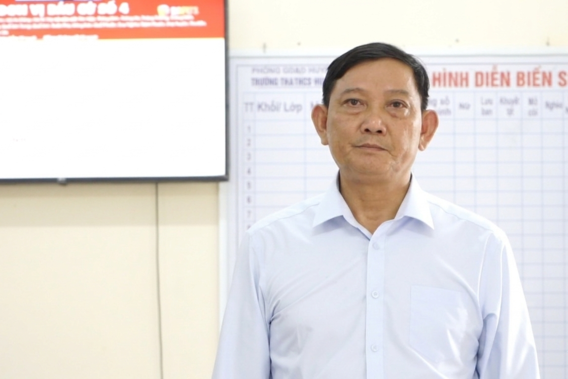 chan-dung-thay-doan-van-sinh-hieu-truong-truong-tieu-hoc-va-thcs-huynh-thuc-khang-xa-que-phuoc(1).png