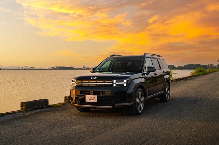 Hyundai Santa Fe 2026: Cập nhật giá lăn bánh và ưu đãi 220 triệu đồng tháng 3