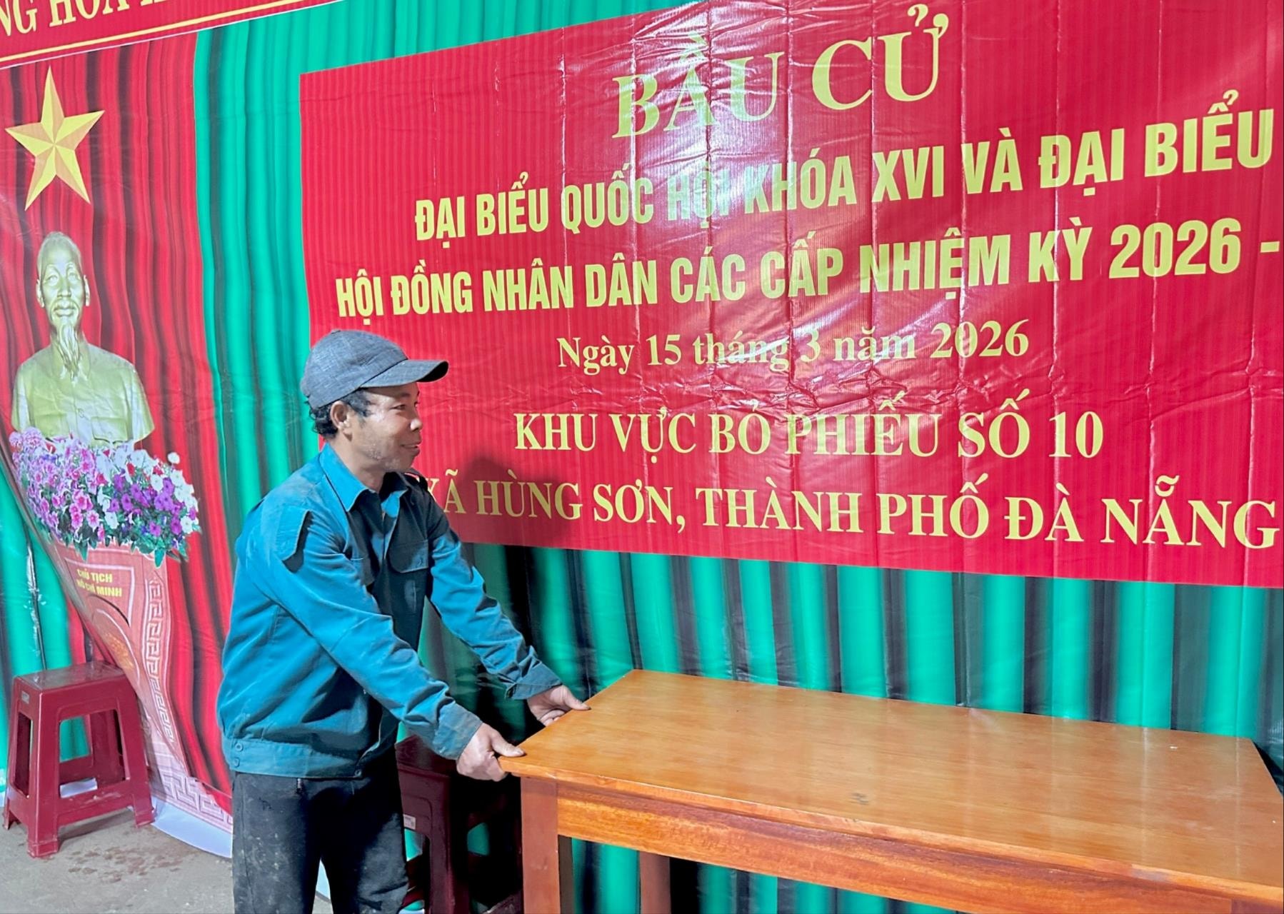 hung-son-bau-cu-1(1).jpg