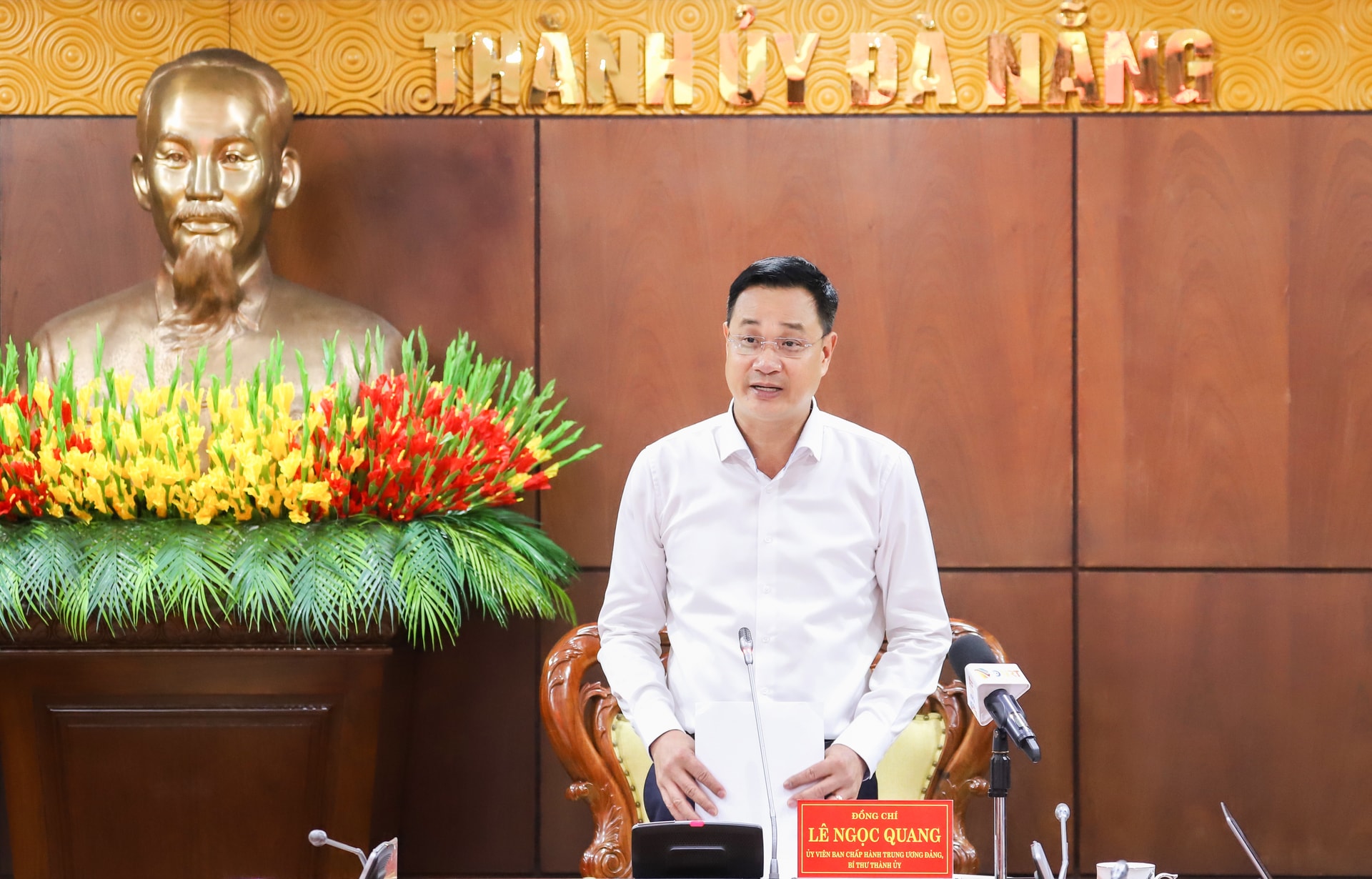 Bí thư