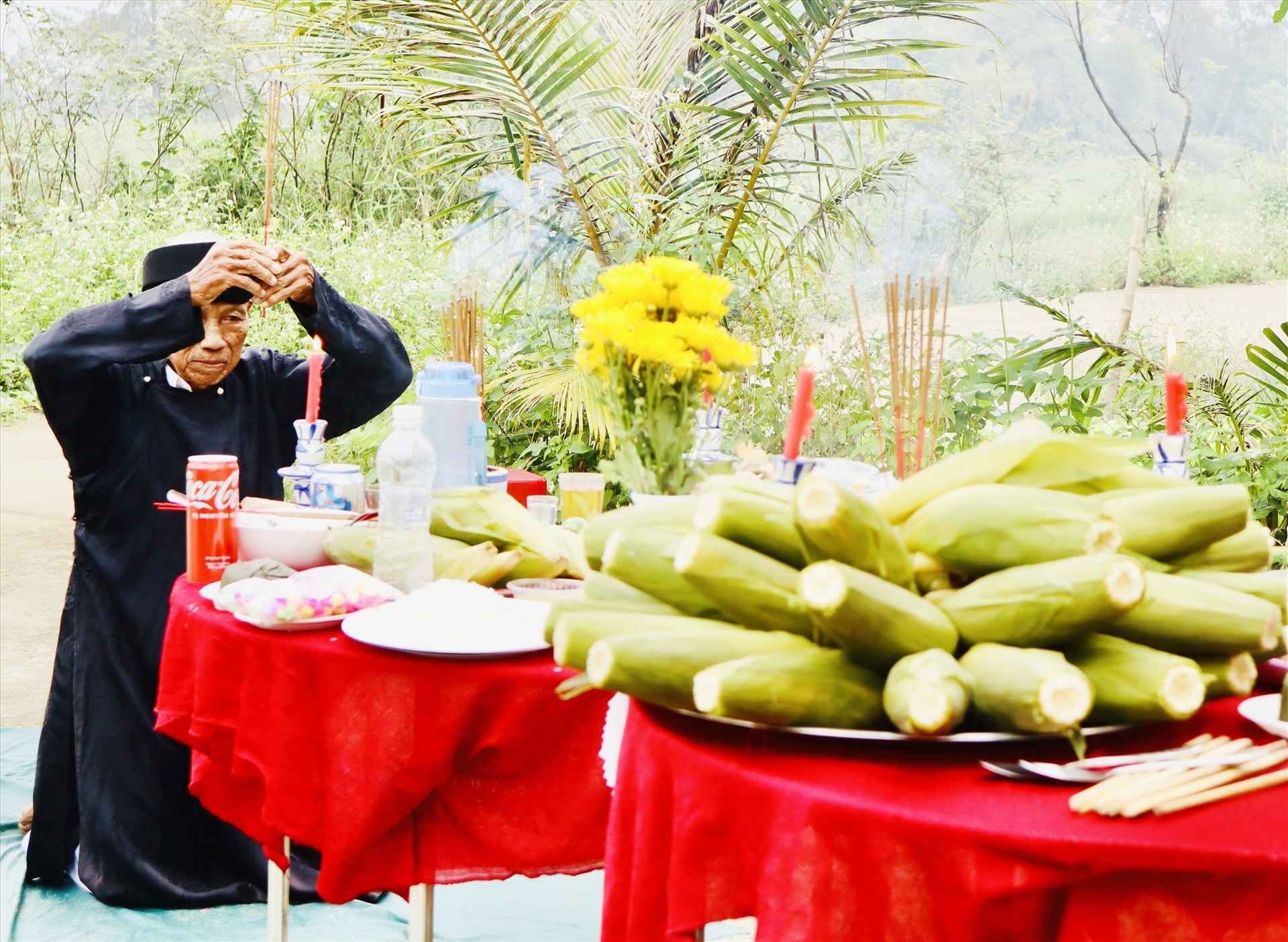 cúng thần nông
